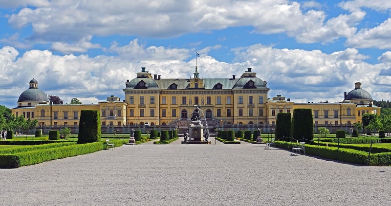 Royal Drama